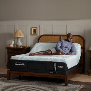 Tempur-Pedic ProAdapt 2.0 Medium Hybrid Queen Size Mattress, , hires