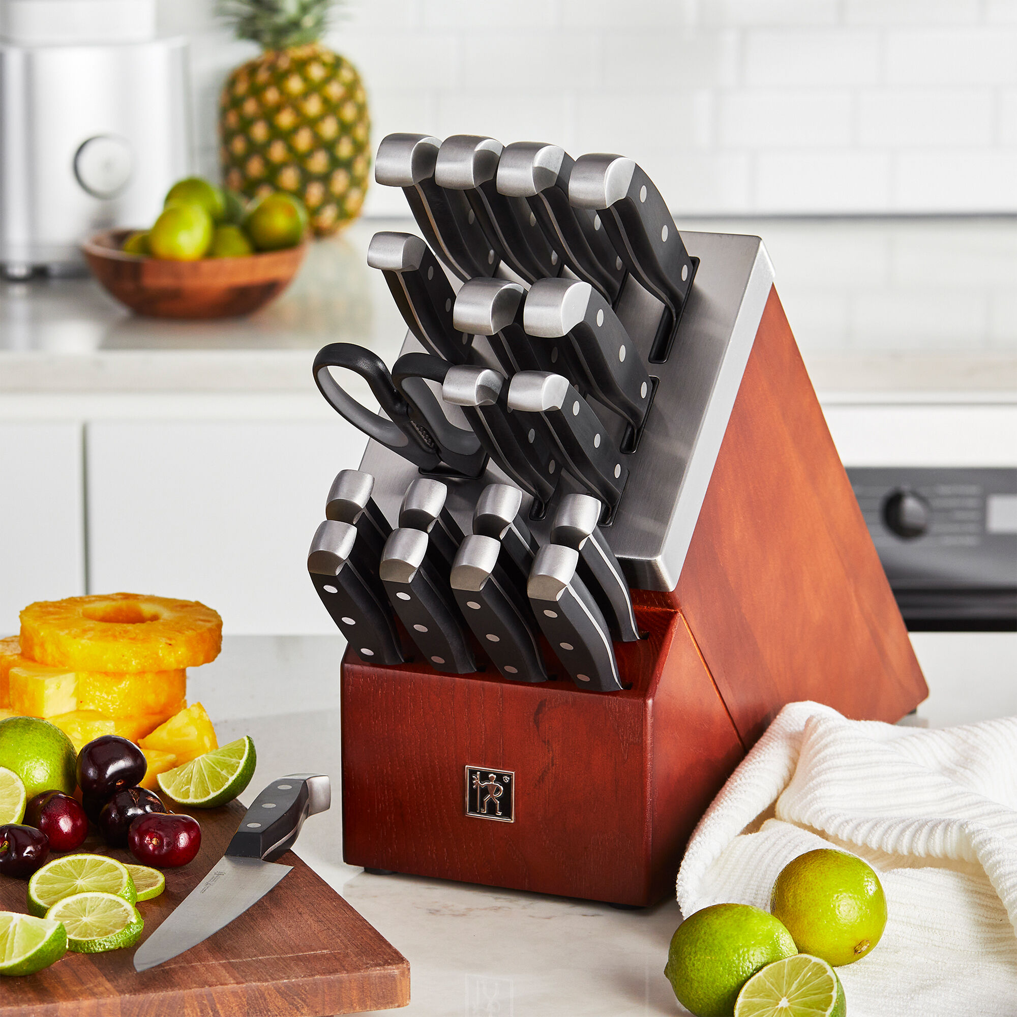 Henckels Statement 20-pc Self-Sharpening Knife Block Set