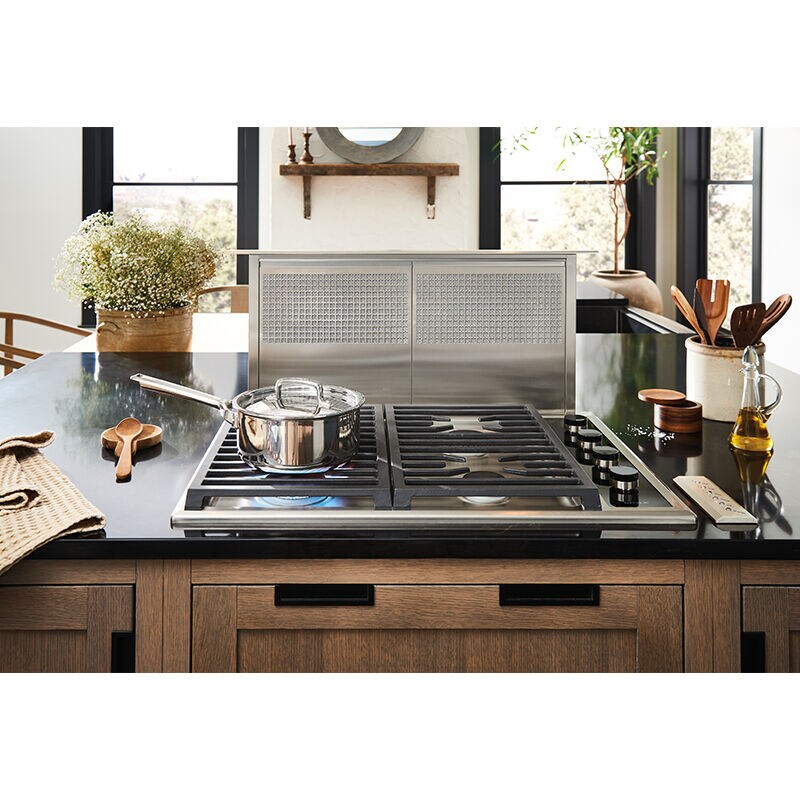 Wolf Transitional 30 in. 4-Burner Natural Gas Cooktop with Simmer Burner & Power Burner - Stainless Steel, , hires