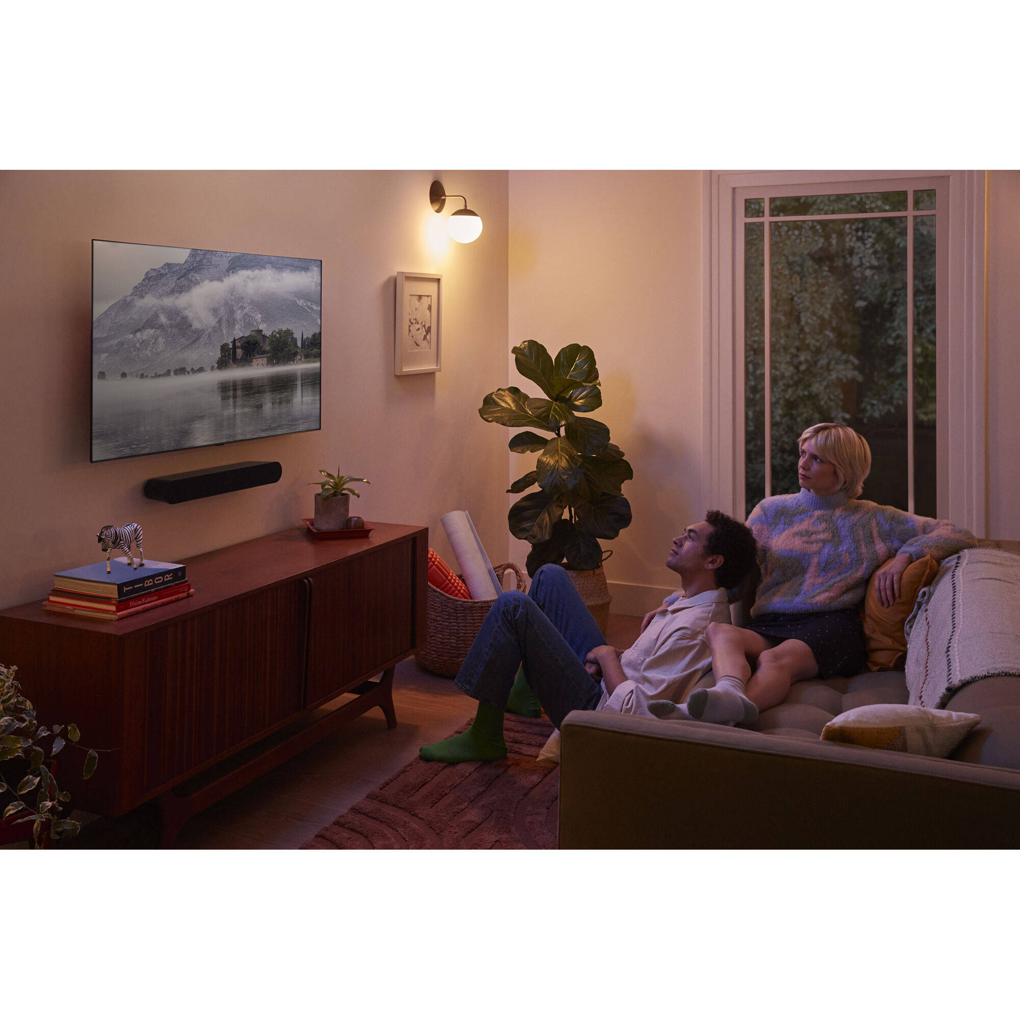 Sonos Ray 2 Channel Smart Sound Bar - Black | P.C. Richard & Son