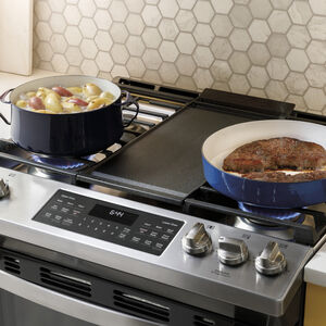 GE 30 in. 6.7 cu. ft. Air Fry True European Convection Double Oven Slide-In Gas Range with 5 Sealed Burners & Griddle - Stainless Steel, , hires