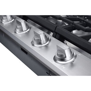 Dacor Transitional 30 in. 5-Burner Smart Natural Gas Cooktop with Griddle, Simmer Burner & Power Burner - Silver Stainless, , hires