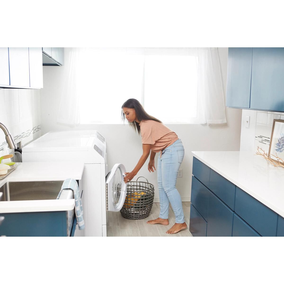 Speed Queen FF7 27 in. 3.5 cu. ft. Front Load Washer with Pet Plus