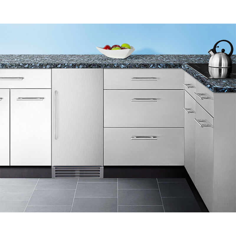 Summit 15 in. Built-In Undercounter Commercial-Use Ice Maker with 25 lb. Ice Storage, Auto-Defrost & Digital Control - Stainless Steel, , hires