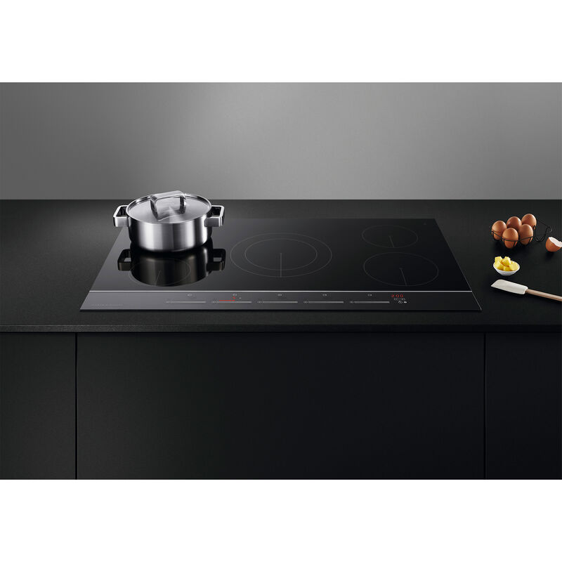 Fisher & Paykel Series 7 36 in. 5-Burner Induction Cooktop with Simmer Burner & Power Burner - Black Glass, , hires