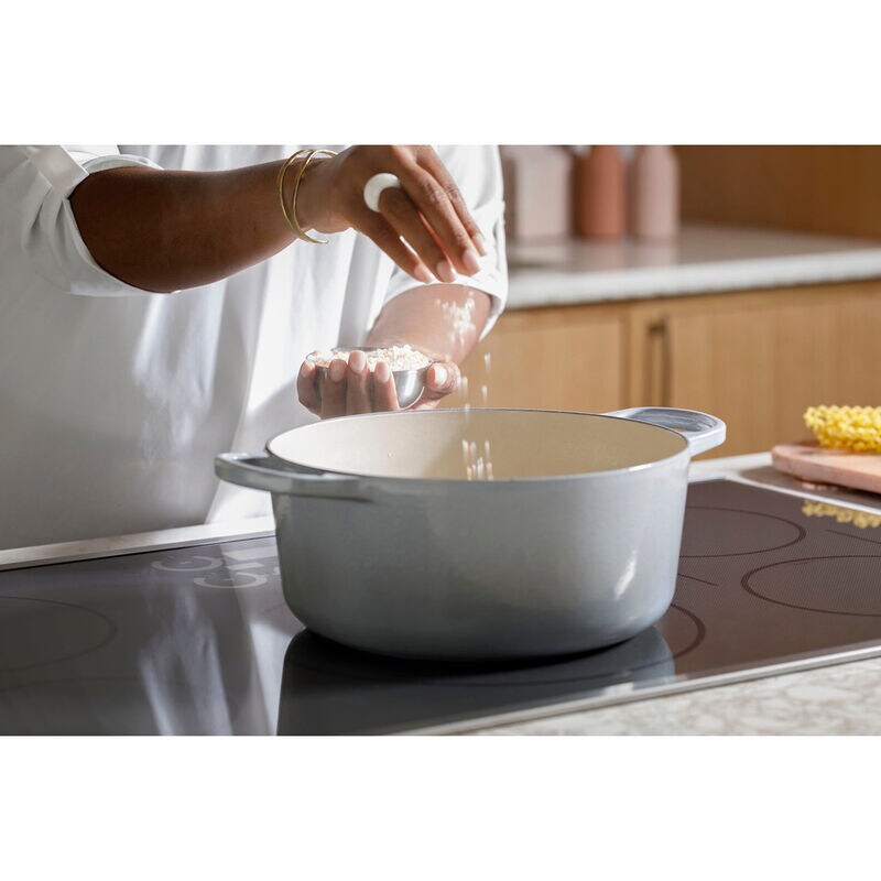 Cafe 36 in. 5-Burner Smart Induction Cooktop with Simmer Burner & Power Burner - Black, , hires