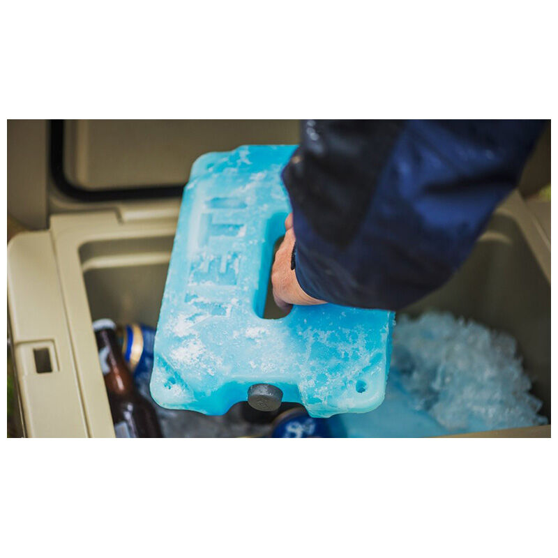  YETI ICE Reusable Cooler Ice Pack (4 LB (Blue)) : Sports &  Outdoors