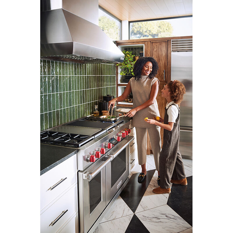 Wolf 48 in. 7.8 cu. ft. Smart Dual Convection Double Oven Dual Fuel Range with 4 Sealed Burners, Grill & Griddle - Stainless Steel, , hires