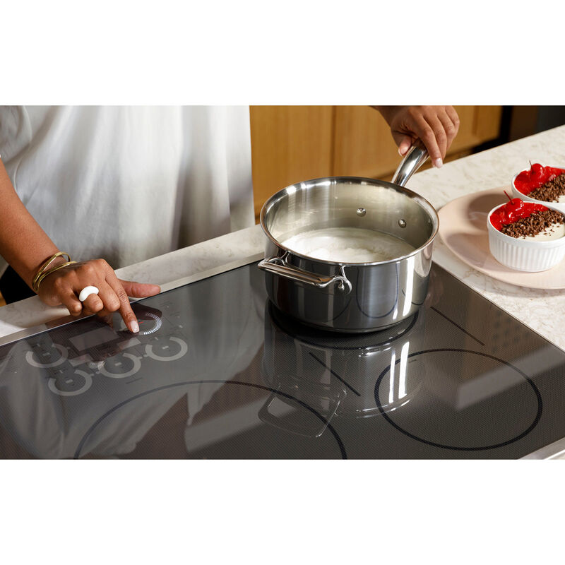 36 Smart Induction Cooktop in Black Stainless Steel Cooktop