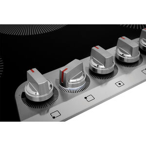 Frigidaire Gallery 30 in. 5-Burner Electric Cooktop with Simmer Burner & Power Burner - Stainless Steel, , hires