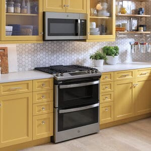 GE 30 in. 6.7 cu. ft. Air Fry True European Convection Double Oven Slide-In Gas Range with 5 Sealed Burners & Griddle - Stainless Steel, , hires