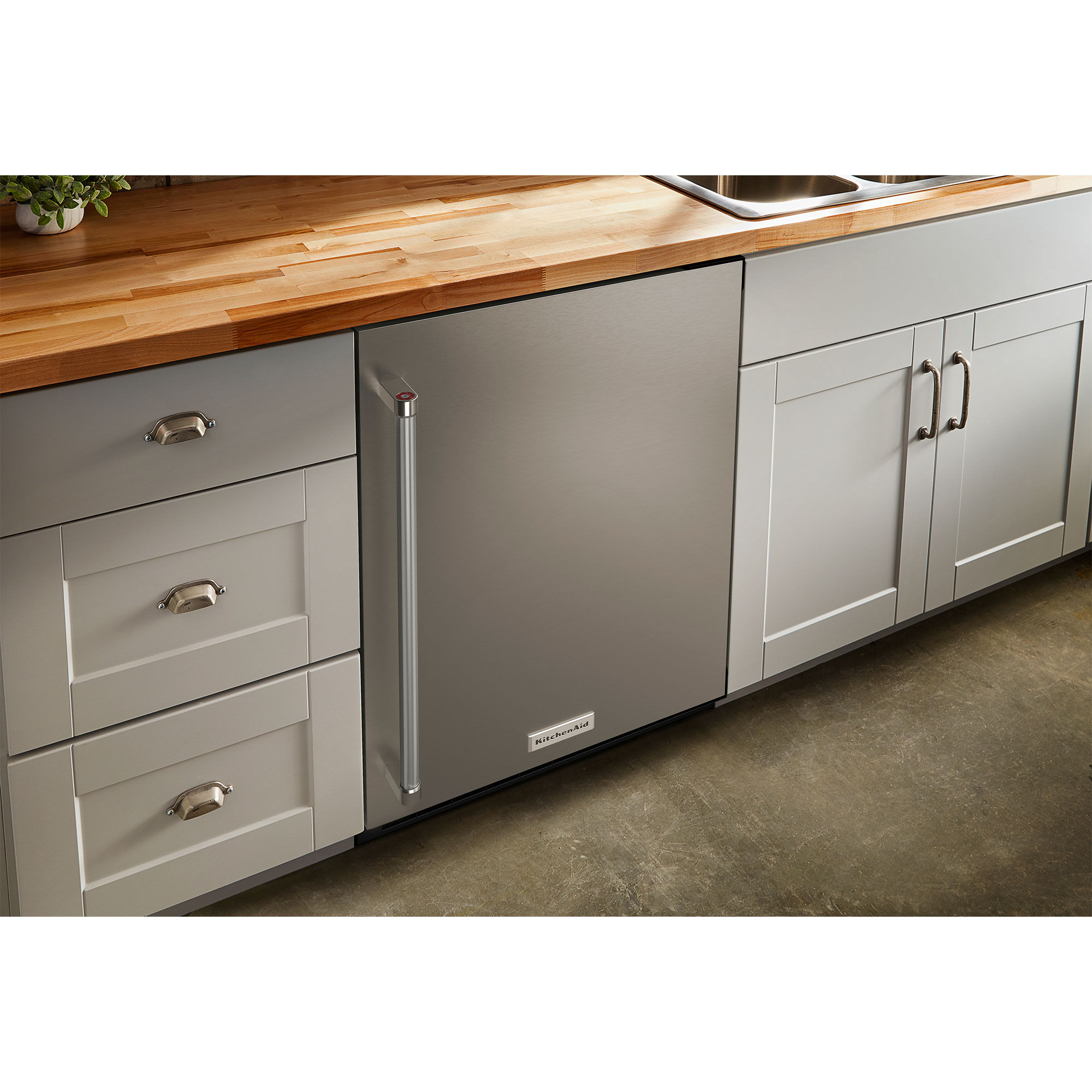 Built in deals undercounter refrigerator