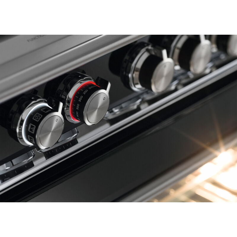 Fisher & Paykel Series 9 Classic 36" Induction Range with 5 Smoothtop Burners, 4.9 Cu. Ft. Single Oven - Black, , hires