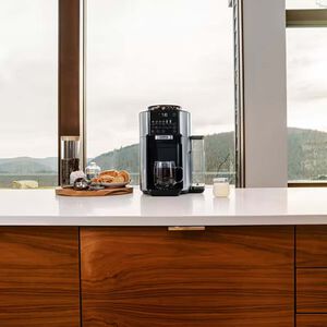 De'Longhi TrueBrew Drip Coffee Maker - Black with Stainless Steel, , hires