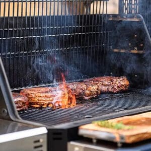 Masterbuilt Gravity Series 1050 Digital Charcoal Grill + Smoker, , hires