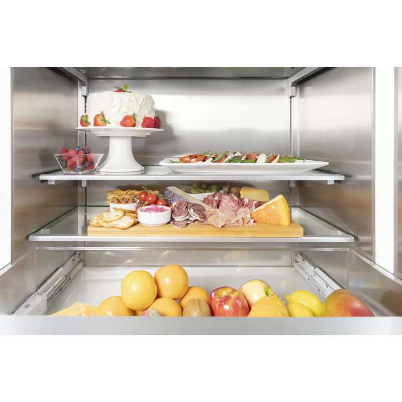 THERMADOR Freedom(R) Under Counter Double Drawer Refrigerator 24
