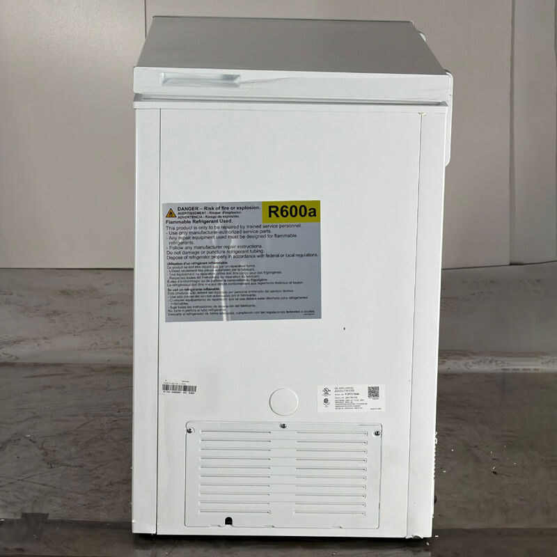 GE 32 in. 7.0 cu. ft. Garage-Ready Chest Freezer - White (Open Box Excellent Condition), , hires