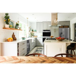 Frigidaire 42 in. Convertible Chimney Style Range Hood with 400 CFM, 3 Fan Speeds & 4 Halogen Lights - Stainless Steel, , hires