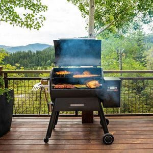 Traeger Ironwood 885 Wood Pellets Grill - Black, , hires