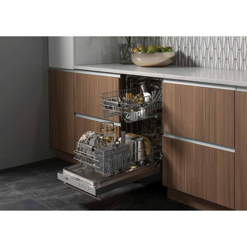 GE 18 in. Top Control Dishwasher with 47 dBa Sound Level & Condensate Dry - Custom Panel Ready, , hires