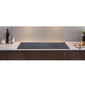 Bertazzoni Professional Series 36 in. Induction Cooktop with 5 Smoothtop Burners - Black, , hires