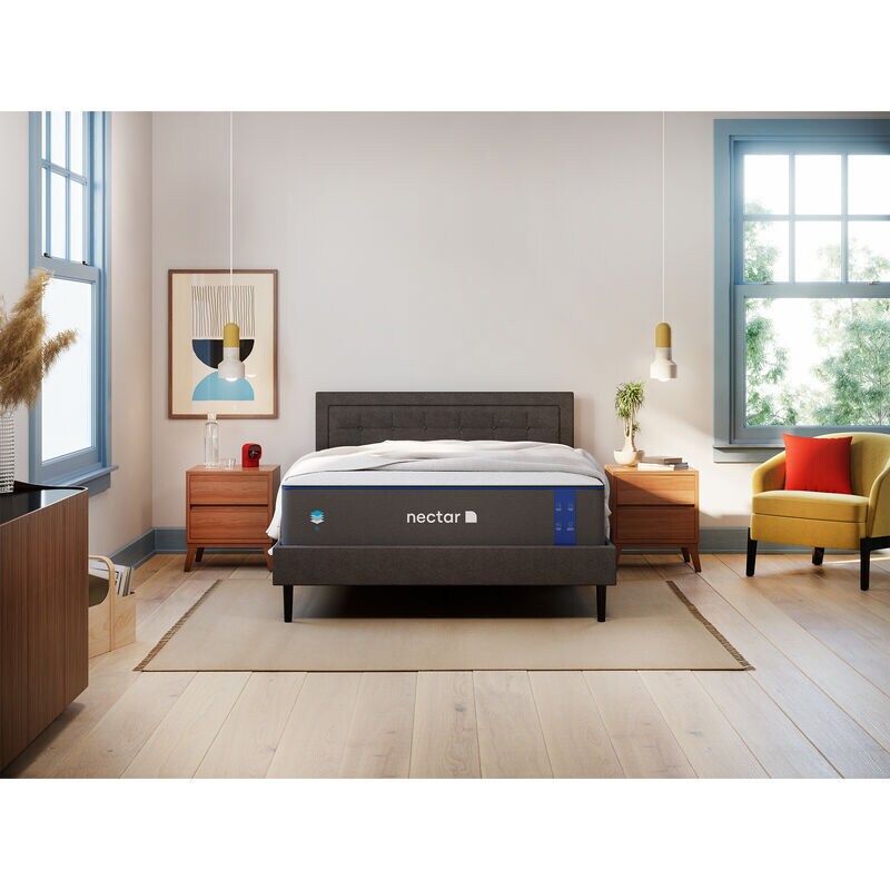 Nectar Classic Memory Foam Mattress Queen