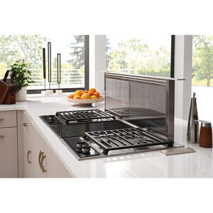 Wolf Transitional 15 in. 2-Burner Natural Gas Cooktop with Simmer Burner - Stainless Steel, , hires