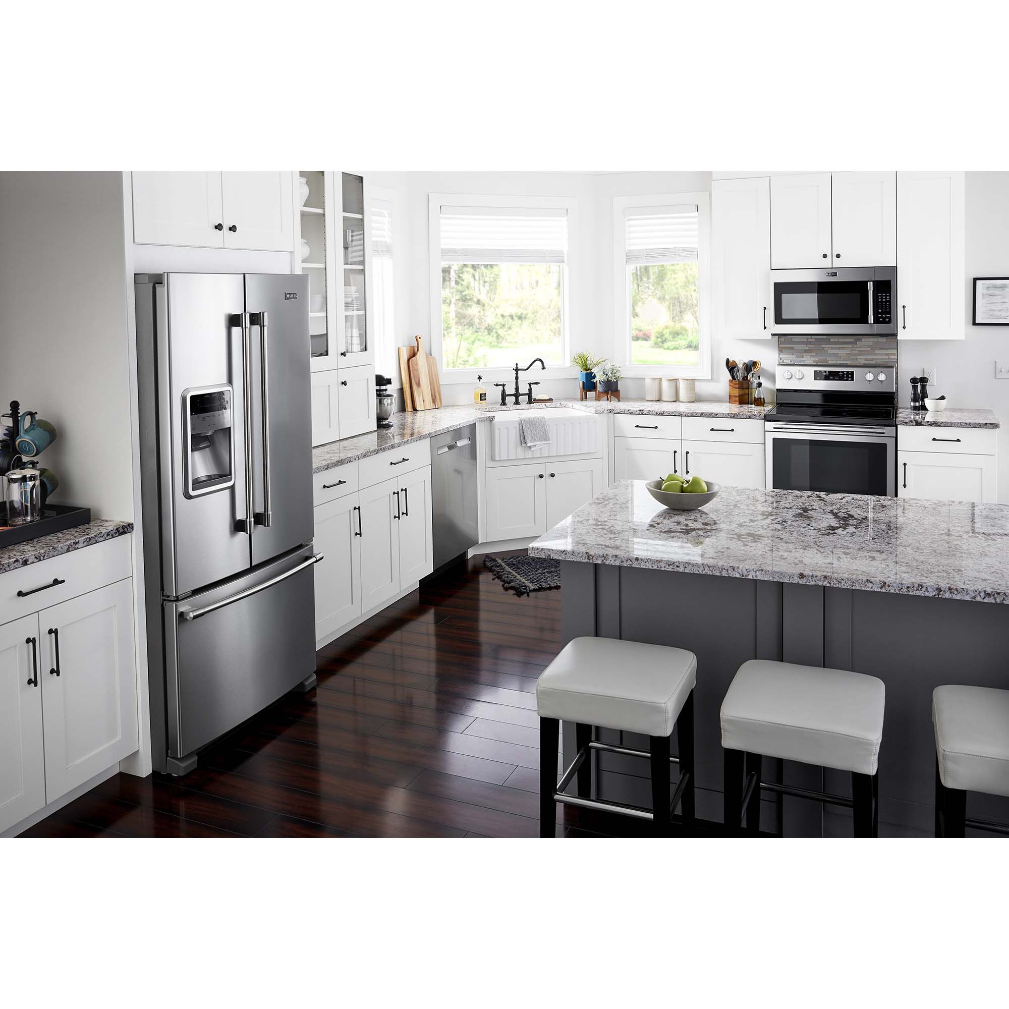 electric range with cast iron burners