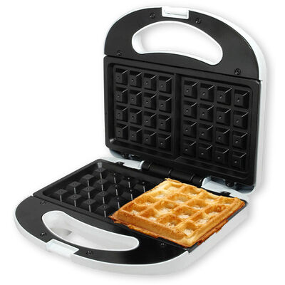 Eurostar Waffle Maker with Non-Stick Coated Plates | EW802W