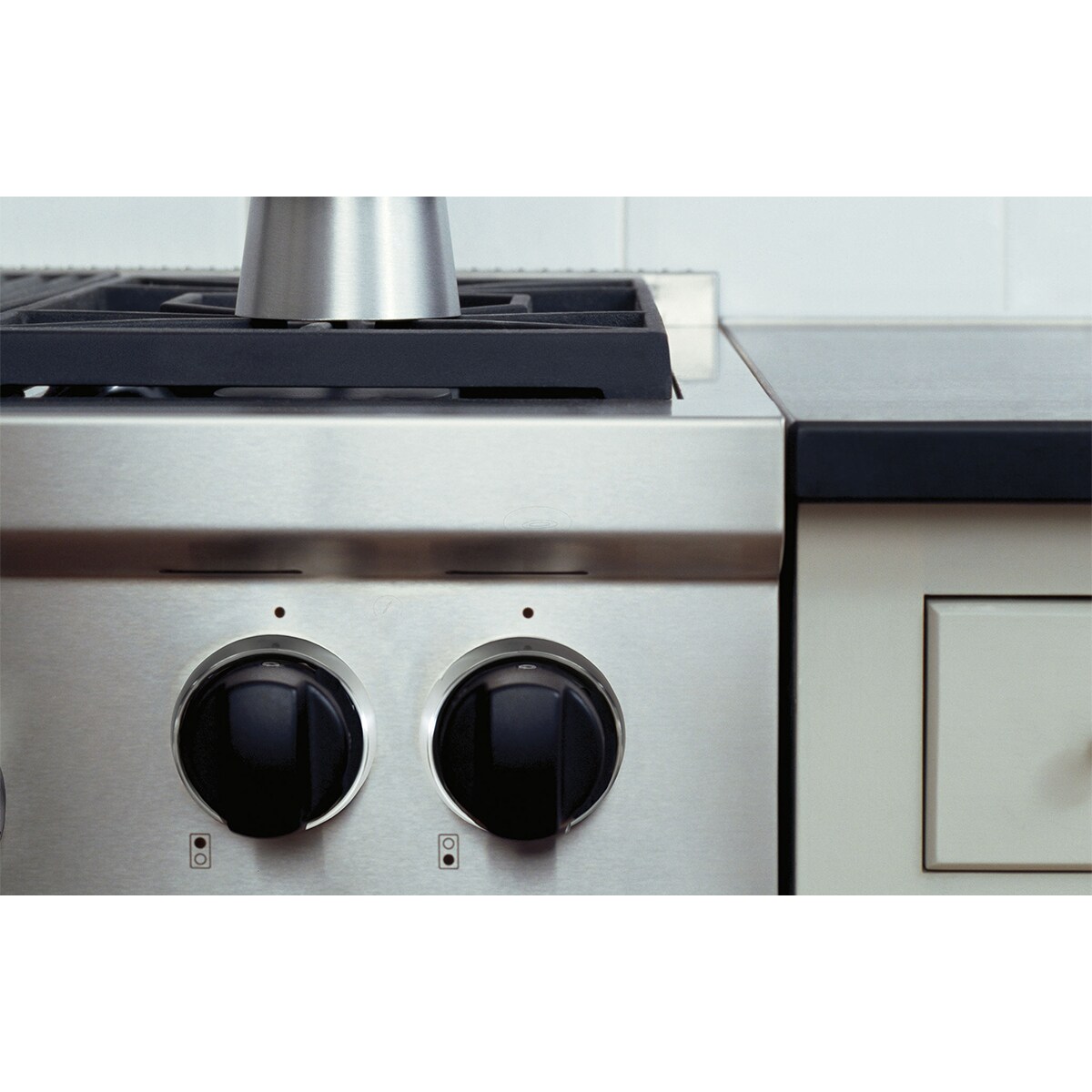 Wolf Knobs for 36" Dual Fuel Range Black 805812