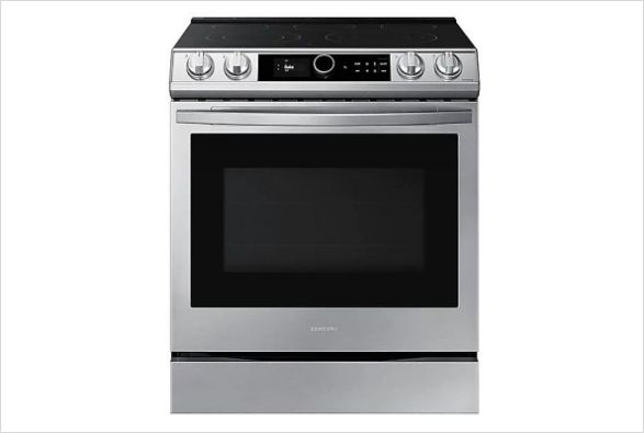Samsung 30 in. 6.3 cu. ft. Smart Air Fry Convection Oven Slide-In Electric  Range with 5 Smoothtop Burners - White Glass