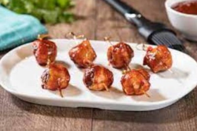 BBQ BACON WRAPPED MEATBALLS