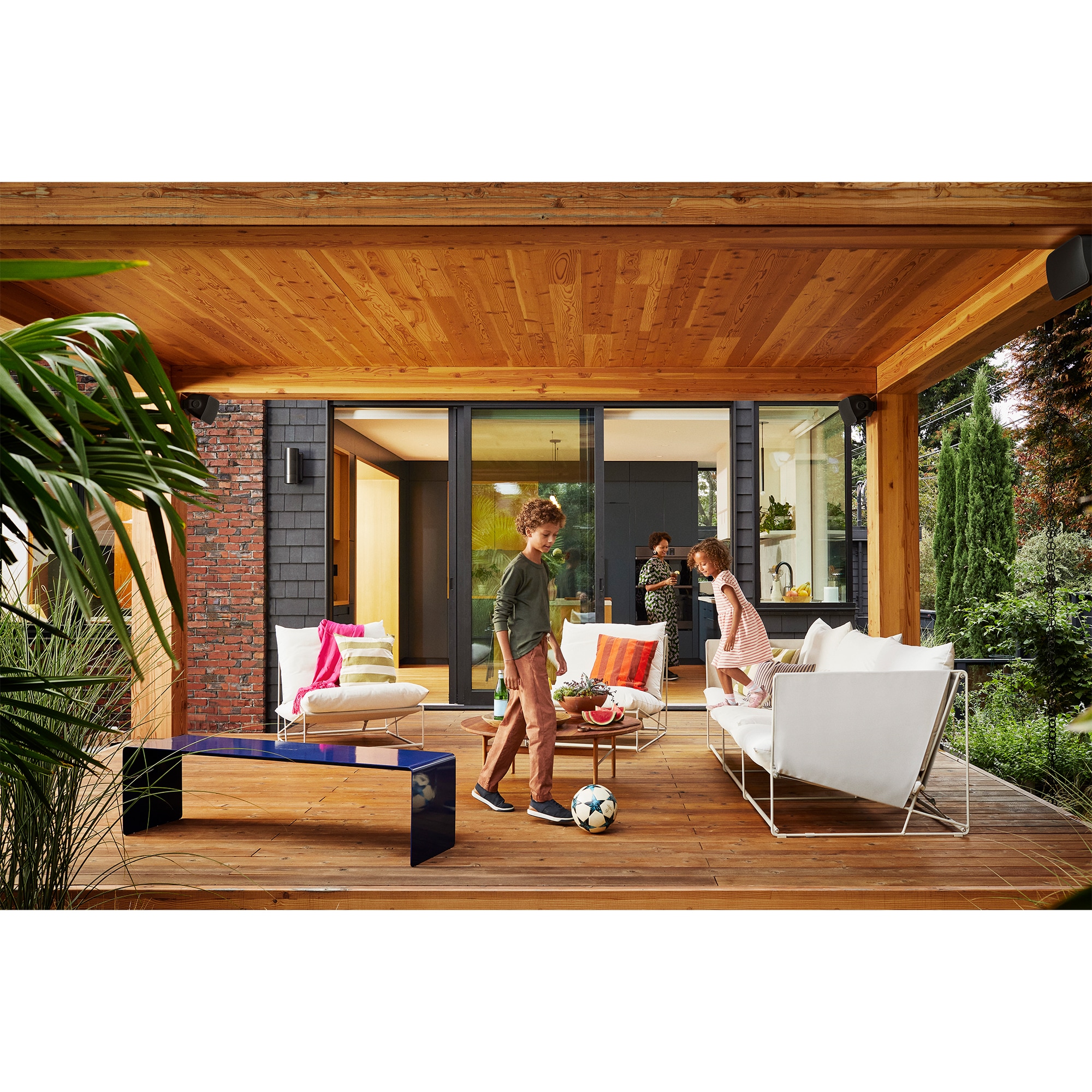 Sonos 2-Way Indoor/Outdoor Speakers (Set) - Black, Black, hires