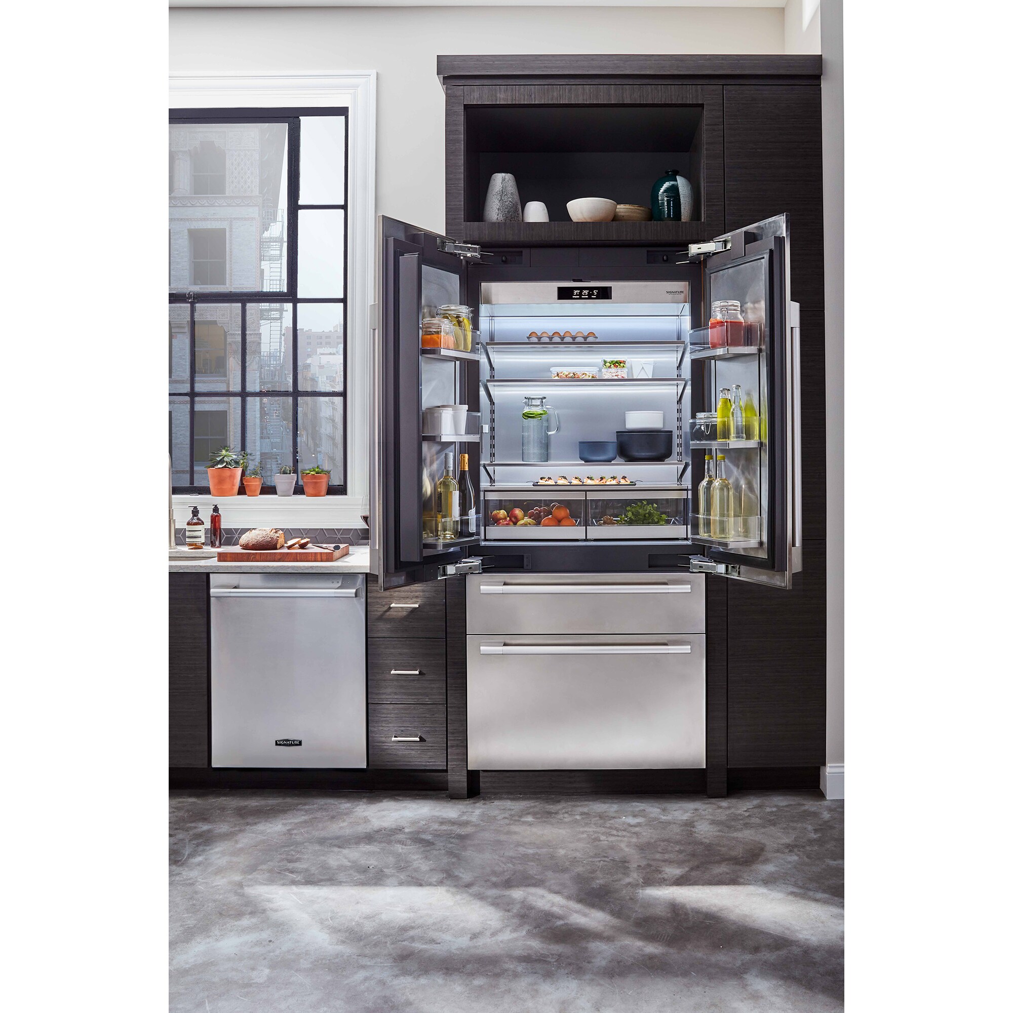 Signature Kitchen Suite 36 in. 19.3 cu. ft. Built-In Smart Counter Depth 4-Door French Door Refrigerator with Internal Water Dispenser - Custom Panel Ready, , hires