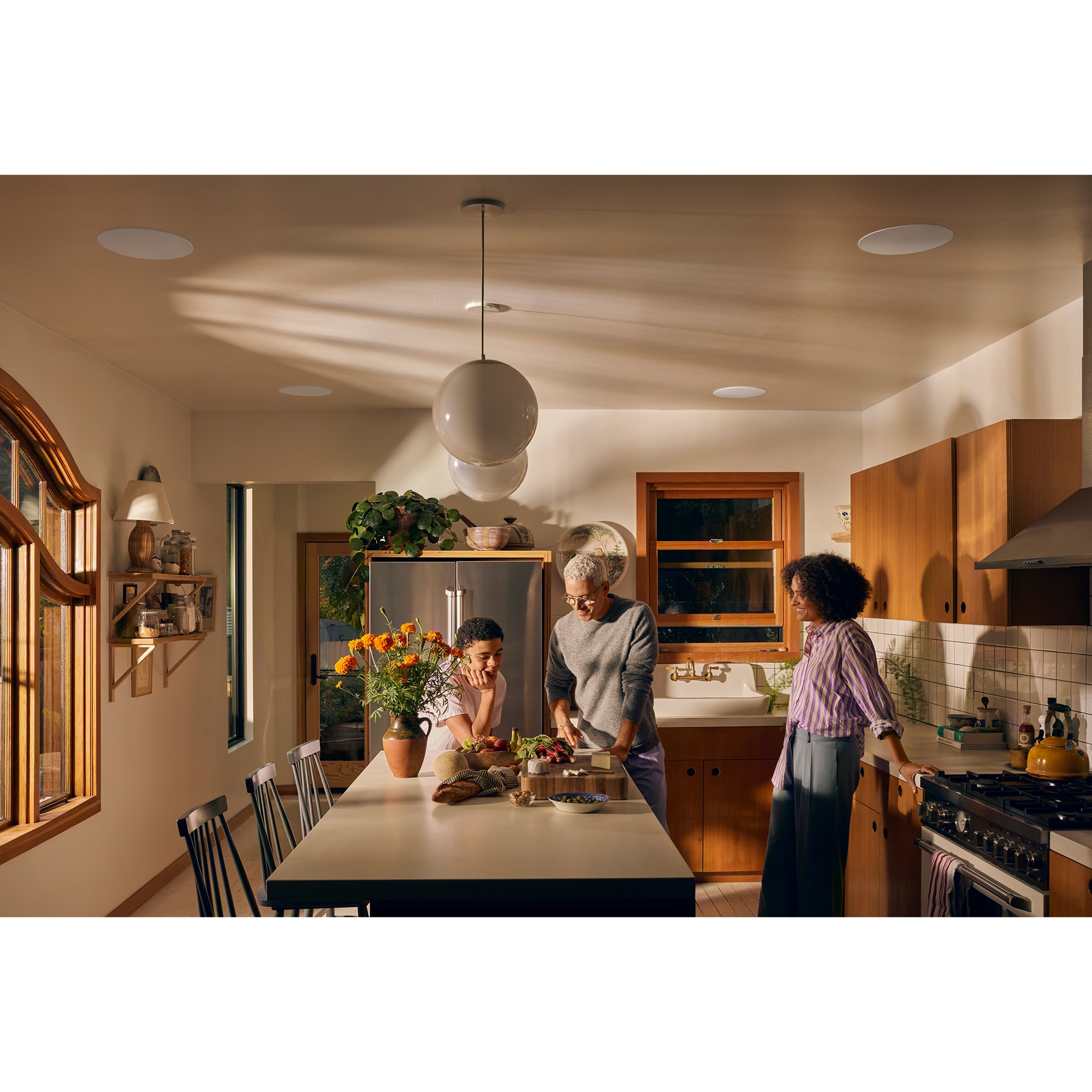 Sonos & Sonance 8" In-Ceiling Speakers (Pair) - White, , hires