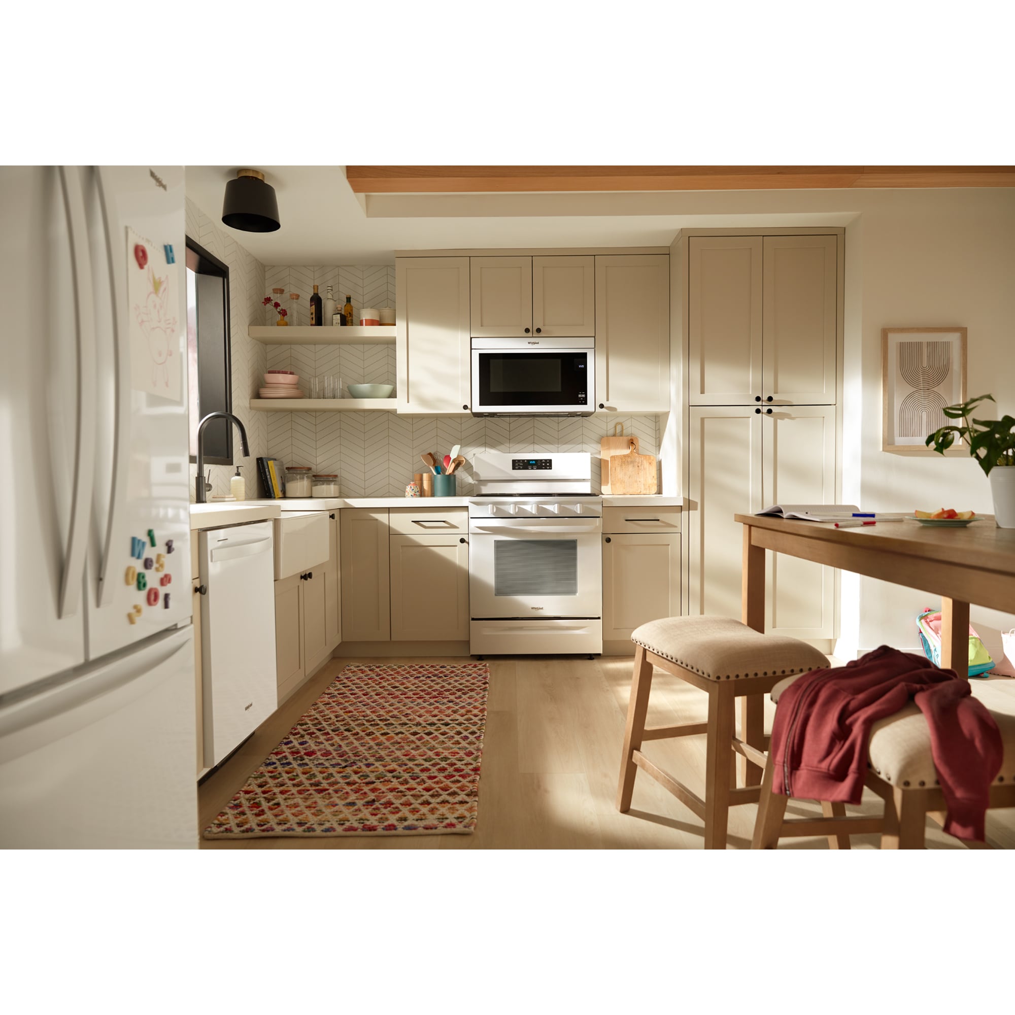 Whirlpool 30 in. 5 cu. ft. Air Fry Standard Convection Gas Range with 5 Sealed Burners - White, White, hires