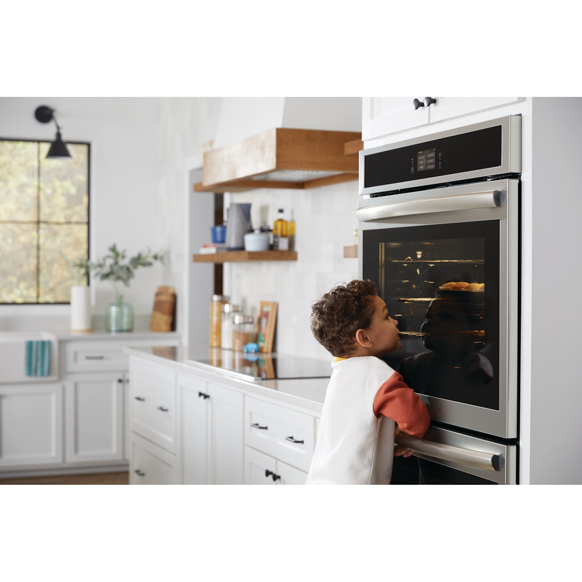 Frigidaire Gallery 36 in. 5-Burner Induction Cooktop with Simmer Burner & Power Burner - Black, , hires