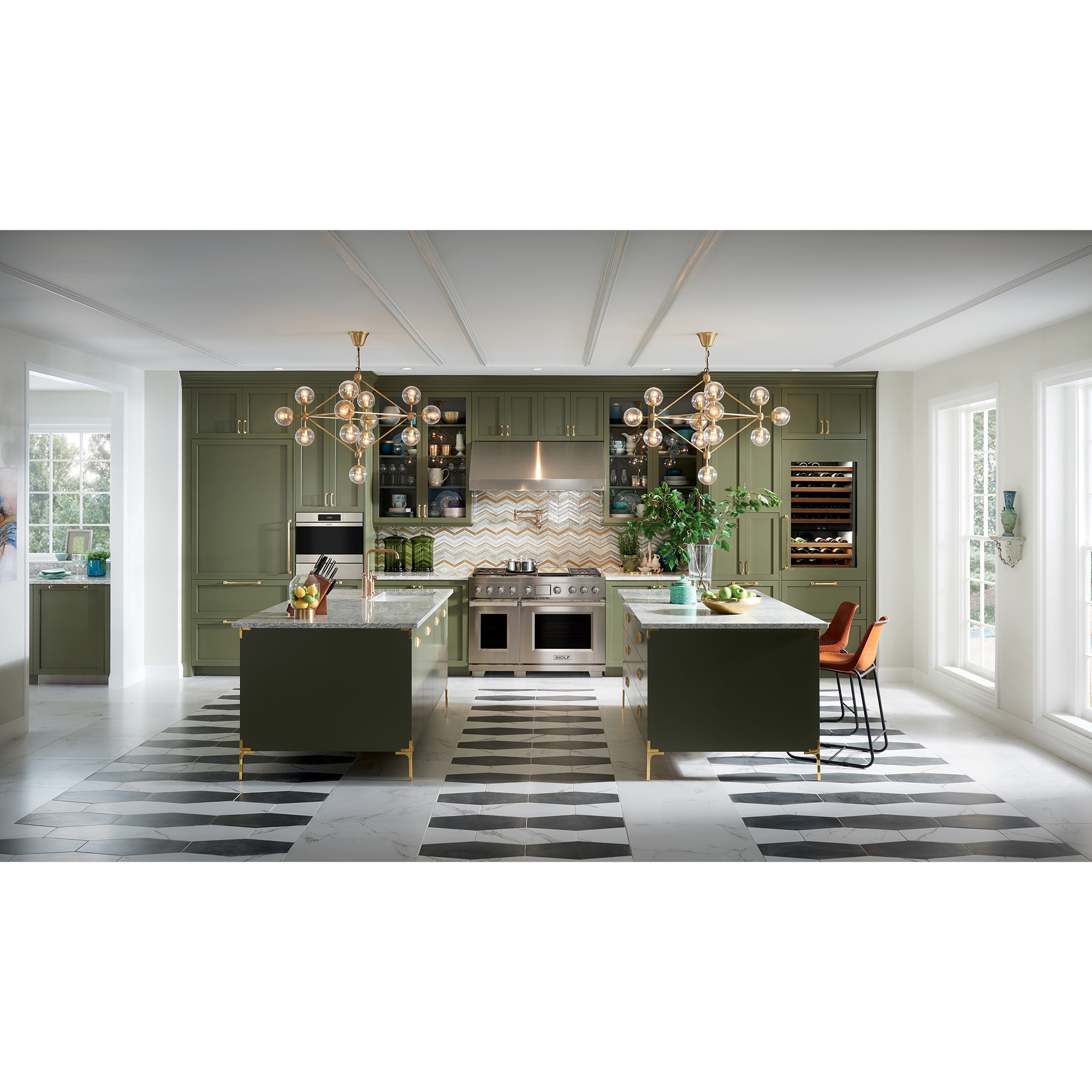 Sub-Zero 36 in. Built-In 19.6 cu. ft. Left- Hinged Counter Depth Bottom Freezer Refrigerator - Custom Panel Ready, , hires