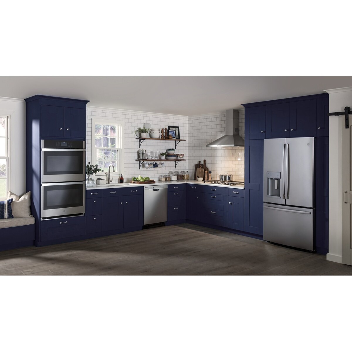 GE 30 in. Convertible Chimney Style Range Hood with 350 CFM, 4 Fan Speeds & 2 Halogen Lights - Stainless Steel, , hires