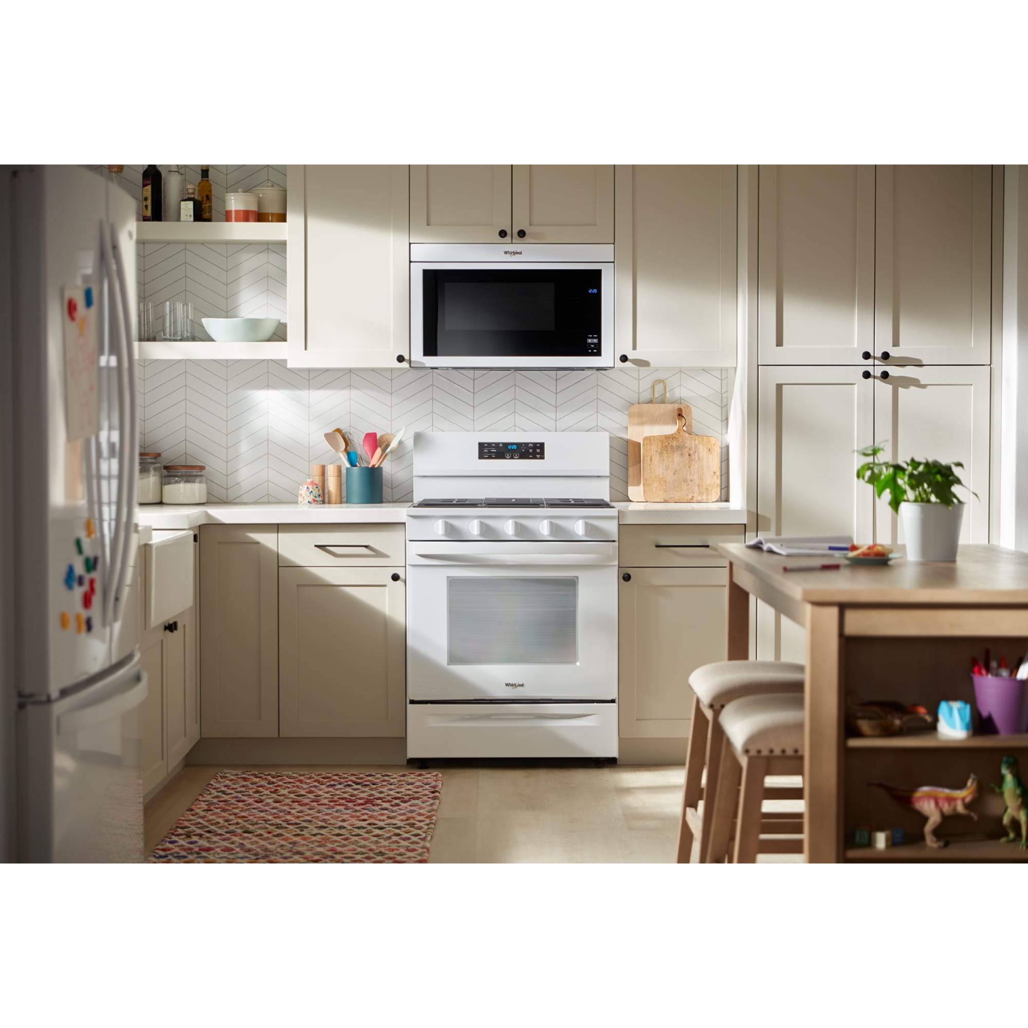 Whirlpool 30 in. 5 cu. ft. Air Fry Standard Convection Gas Range with 5 Sealed Burners - White, White, hires