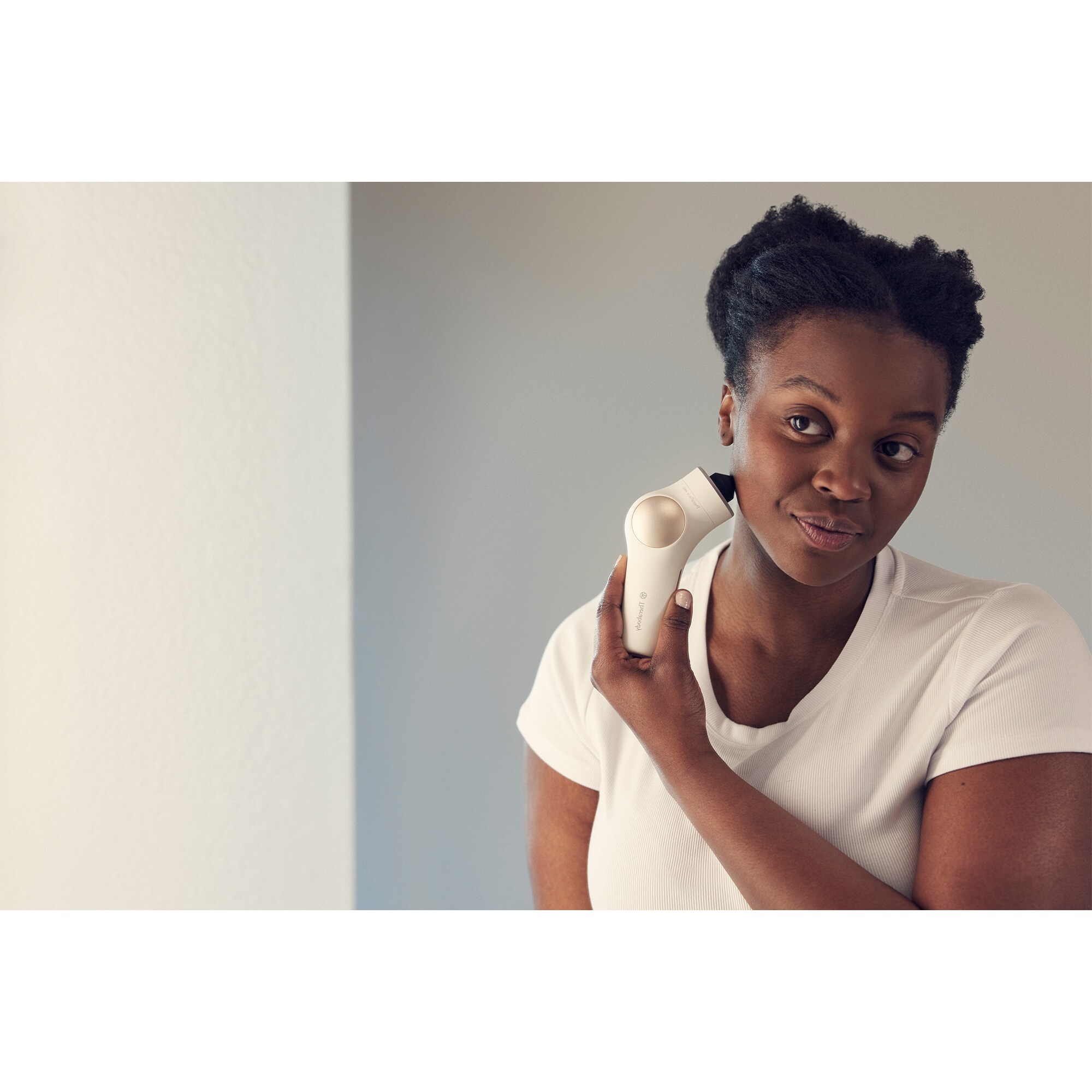 Therabody TheraFace Pro 6in1 Facial Health Device White P.C