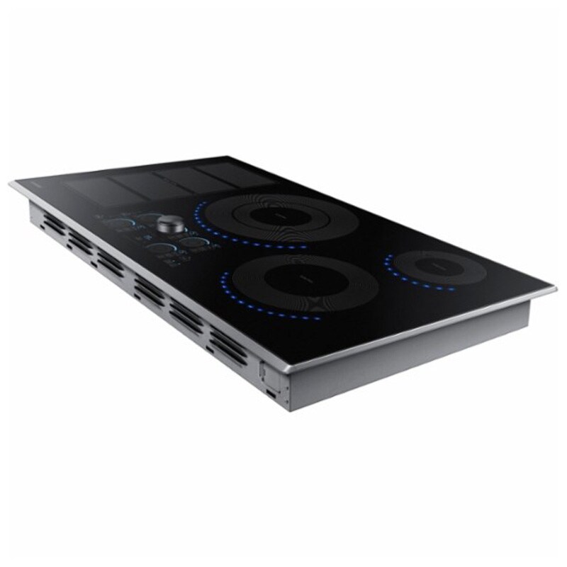 Samsung 36 in. 5Burner Smart Induction Cooktop with Simmer Burner