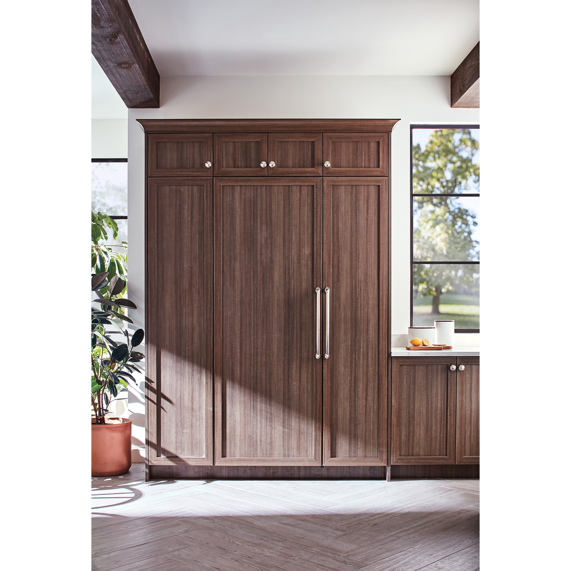 Signature Kitchen Suite 18 in. 9.6 cu. ft. Built-in Smart Triple-Drawers Upright Freezer with Ice-Maker & Adjustable Shelves - Custom Panel Ready, , hires