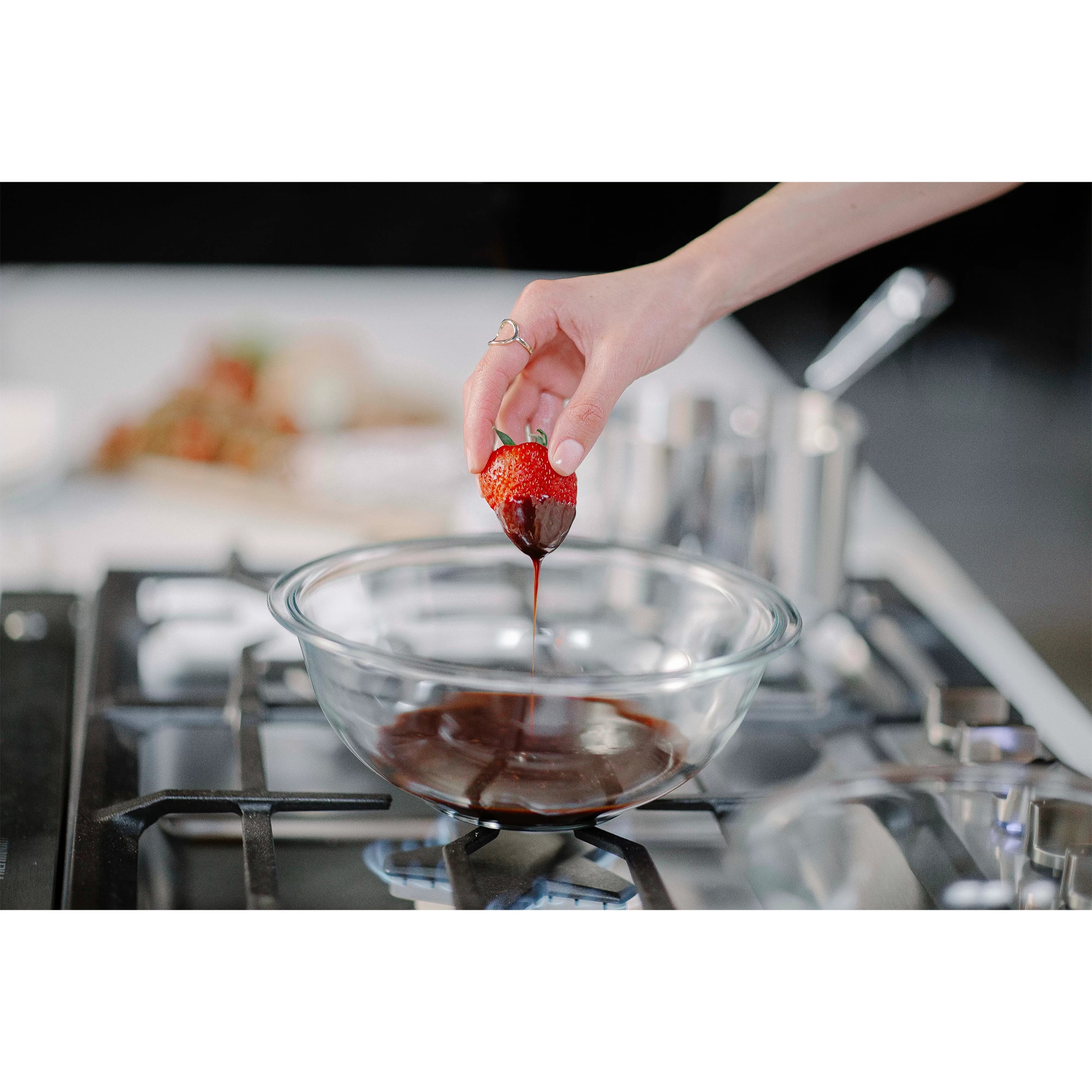 Thermador Masterpiece Series 36 in. 5-Burner Natural Gas Cooktop with Simmer Burner & Power Burner - Stainless Steel, , hires