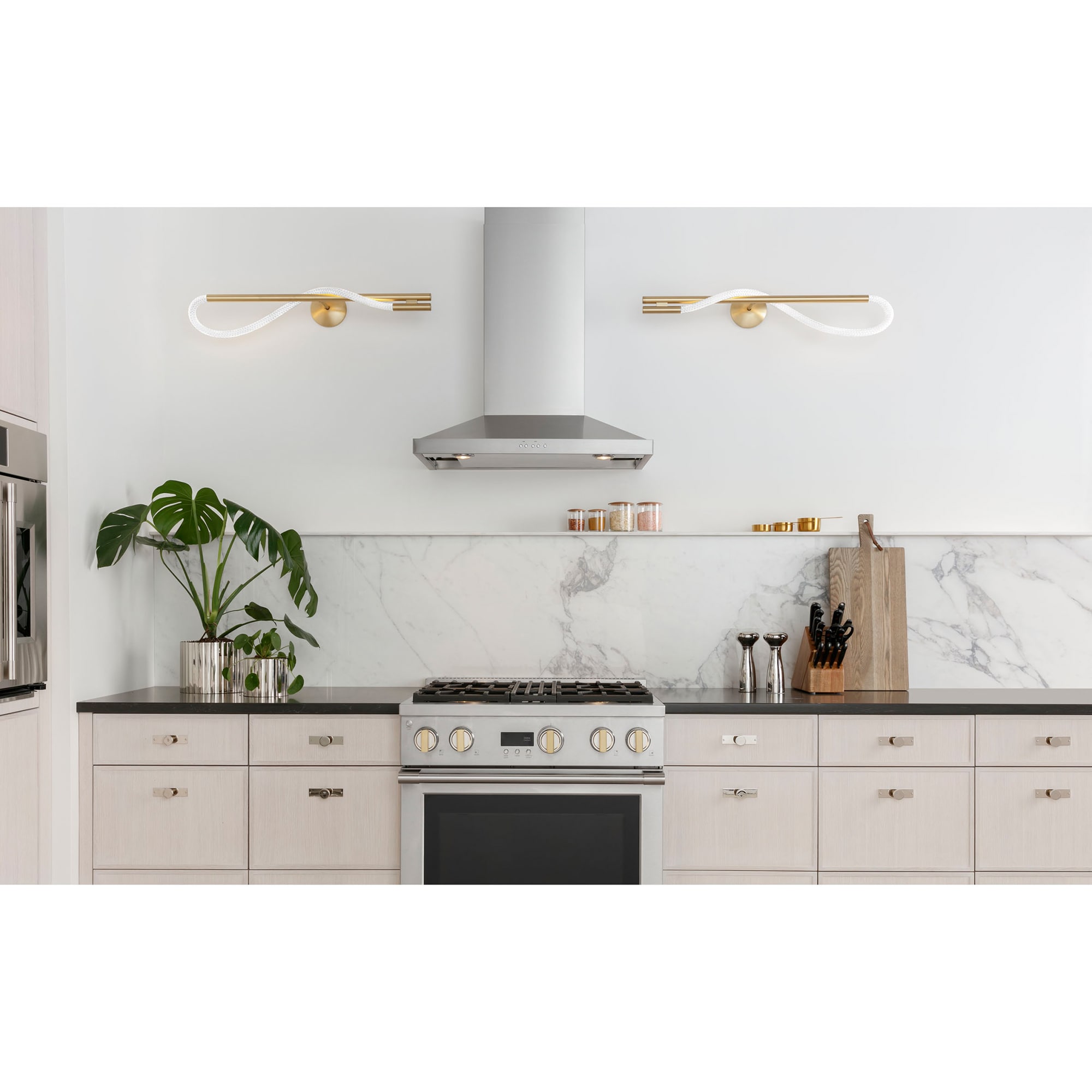 Monogram 30 in. Convertible Chimney Style Range Hood with 420 CFM, 4 Fan Speeds & 2 Halogen Lights - Stainless Steel, , hires