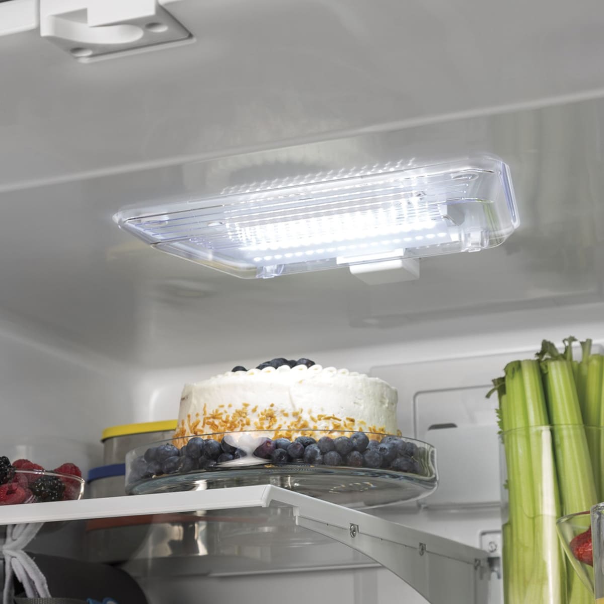 GE 33 in. 24.7 cu. ft. French Door Refrigerator with Internal Water Dispenser - Black on Black, Black on Black, hires