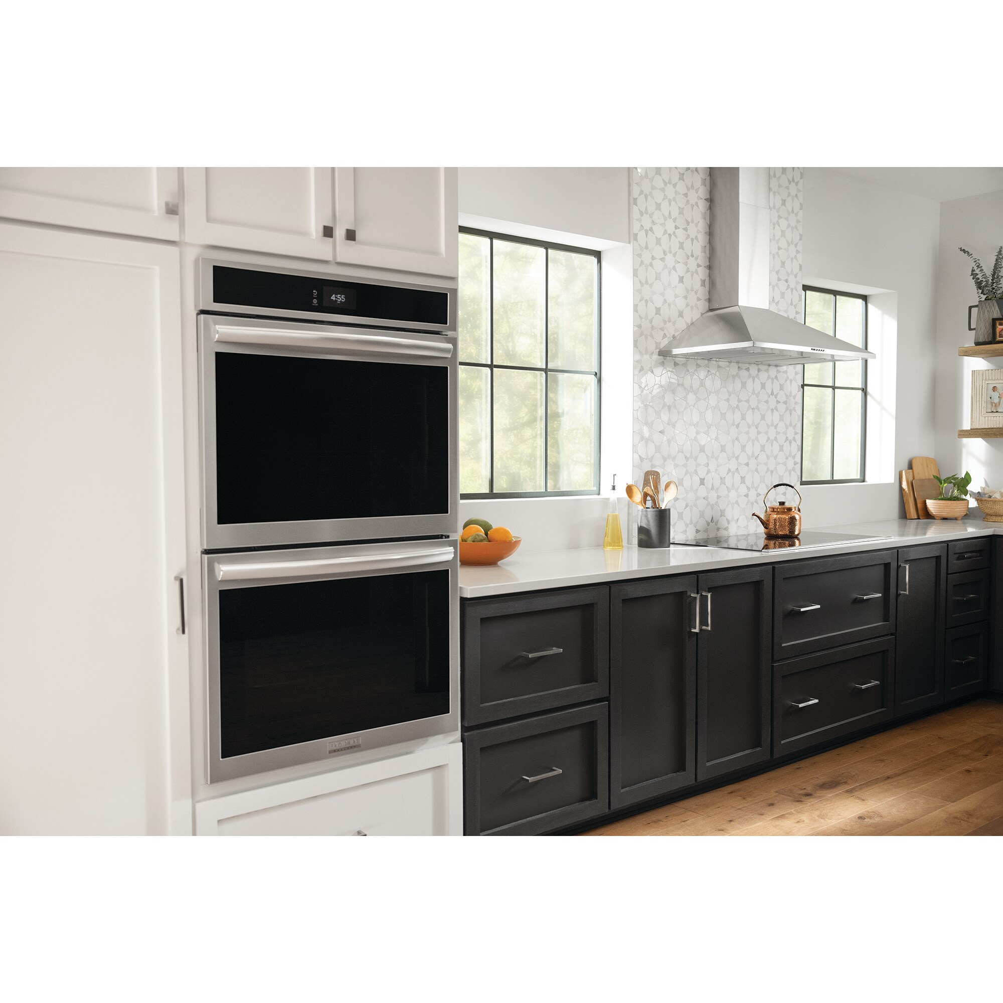 Frigidaire Gallery 36 in. 5-Burner Induction Cooktop with Simmer Burner & Power Burner - Black, , hires