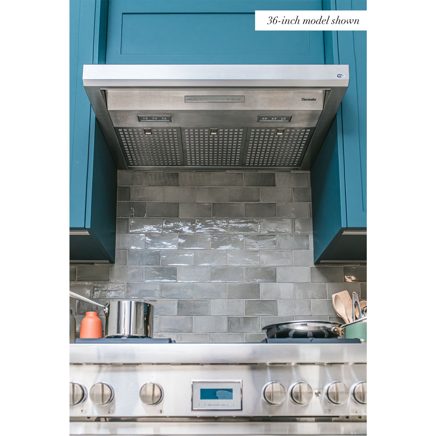 Thermador Masterpiece Series 48 in. Smart Ducted Canopy Pro Style Style Range Hood with 1000 CFM, 4 Fan Speeds & 4 LED Lights - Stainless Steel, , hires