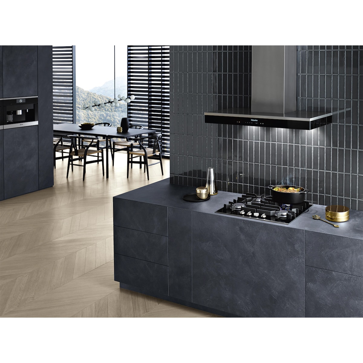 Miele 24 in. 4Burner Natural Gas Cooktop with Power Burner Stainless