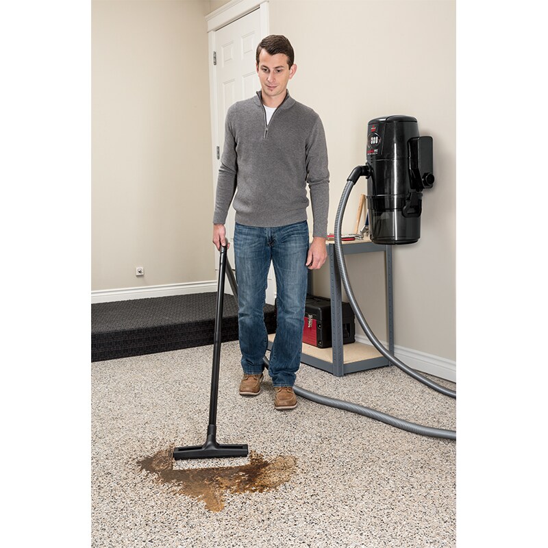 BISSELL Garage Pro Wet Dry vacuum P.C. Richard & Son